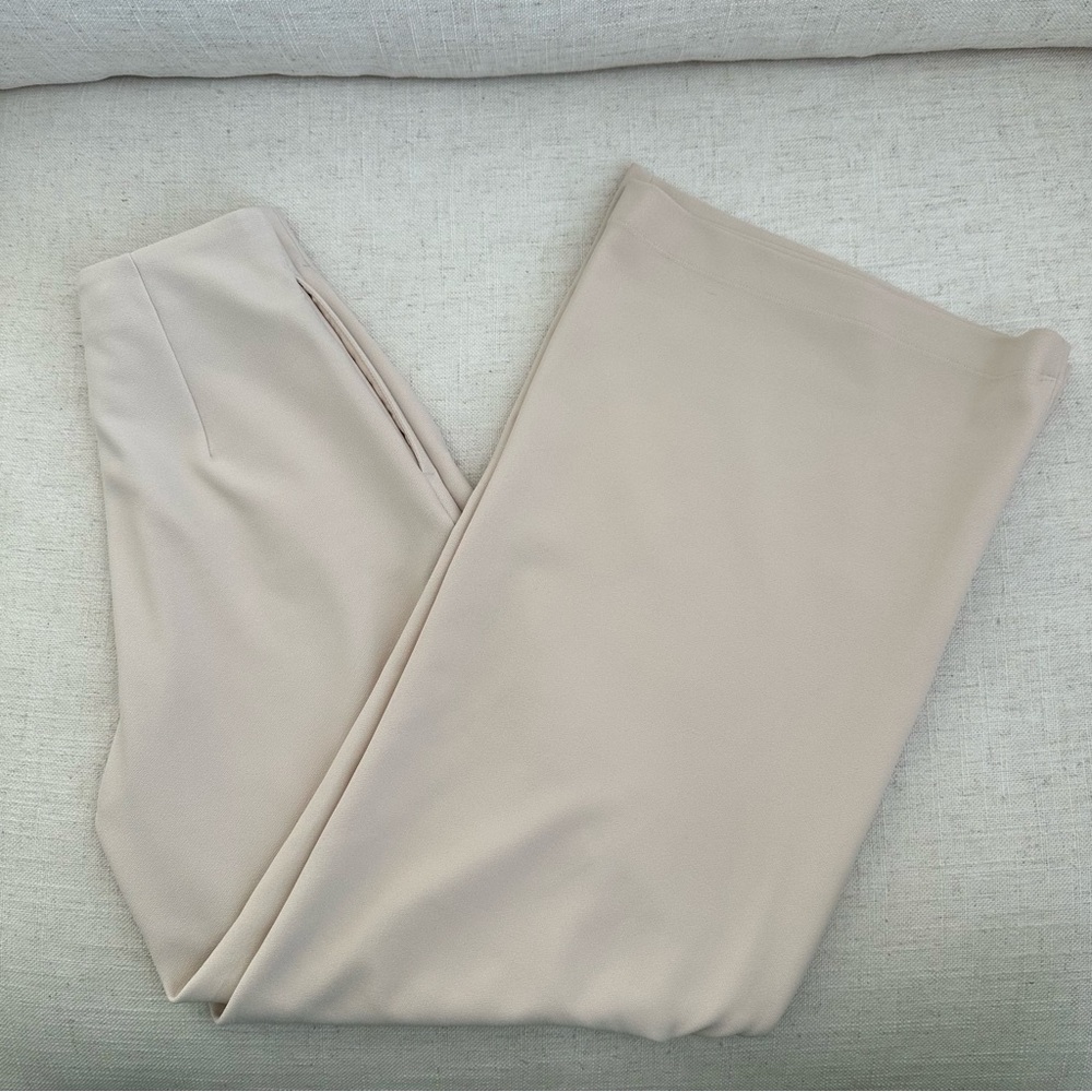 SOLD Abercrombie & Fitch Elevated Tailored Pant